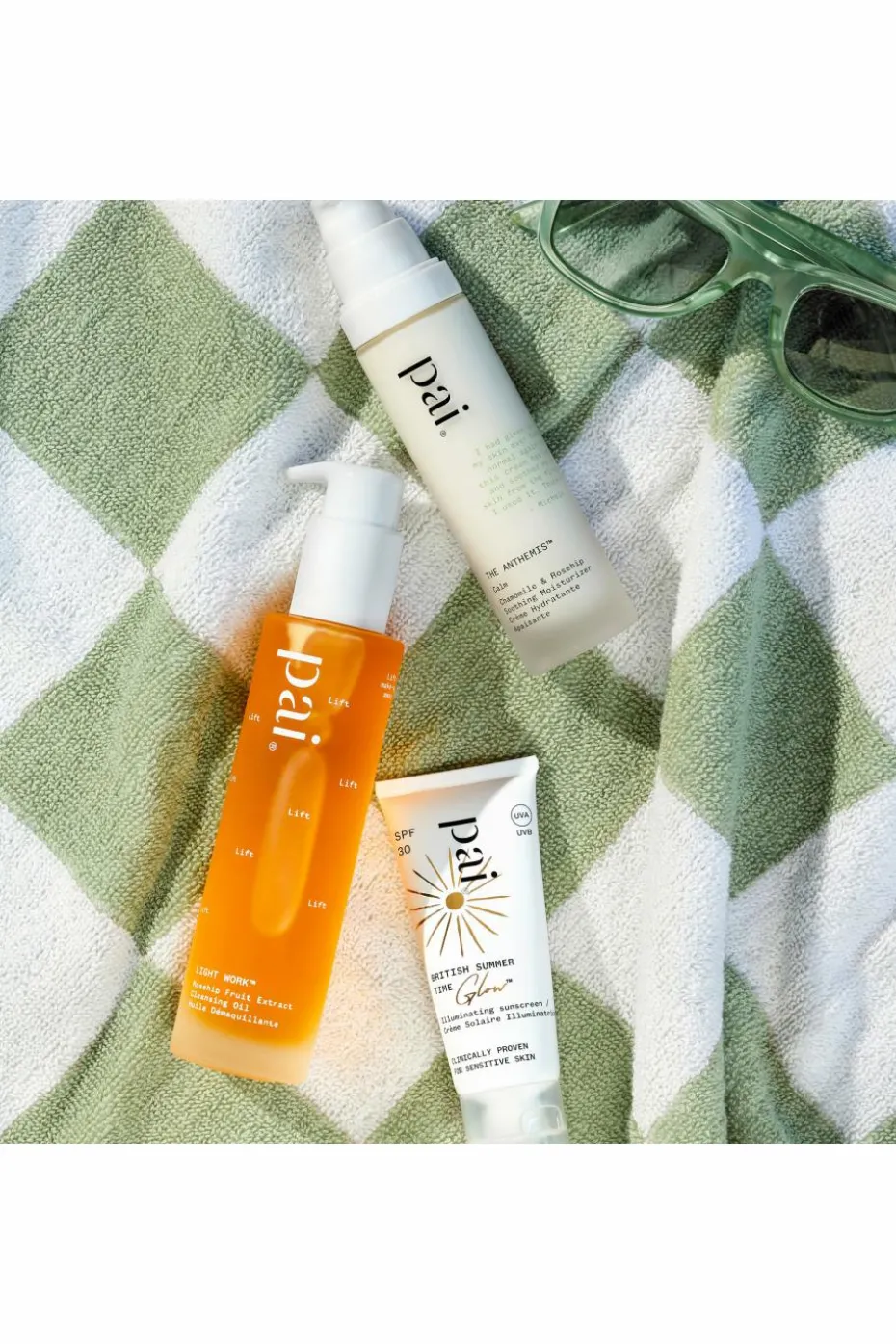 Crème solaire illuminatrice SPF30 pour peaux sensibles