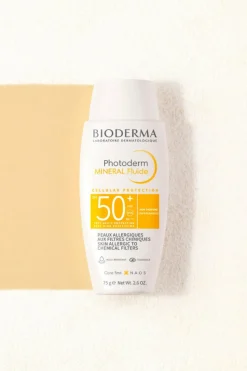 Crème solaire peaux allergiques Photoderm Minéral Fluide SPF50+