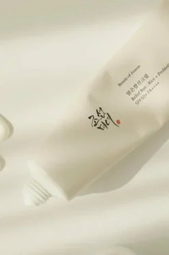 Crème solaire réparatrice SPF50+