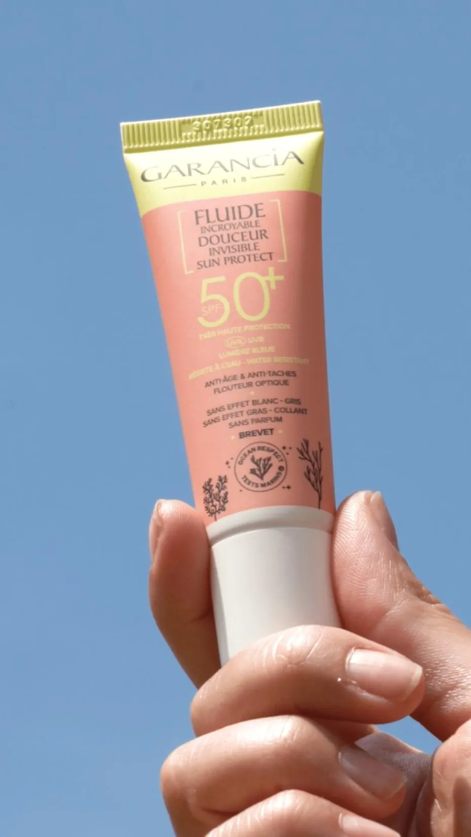 Fluide incroyable douceur invisible SPF50+