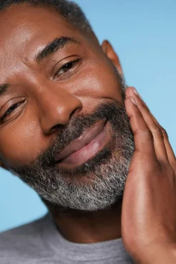 Huile pour barbe