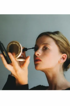 Le Mascara