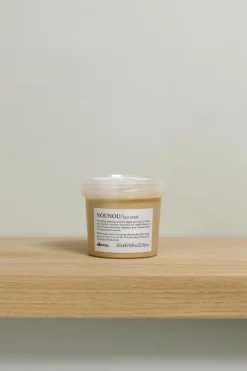 Masque nourrissant pour cheveux décolorés ou lissés Nounou