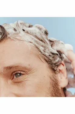Shampoing pour cheveux fins