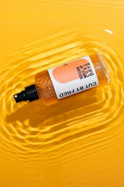 Spray hydratant pour cheveux bouclés Vegan Wake Up Curl Day 2