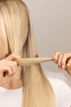 Sérum fortifiant brillance extra pour cheveux blonds Heart of Glass Instant Bonding Glow