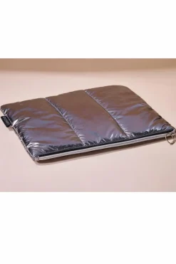 Trousse matelassée